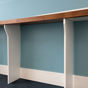 Divider support detail